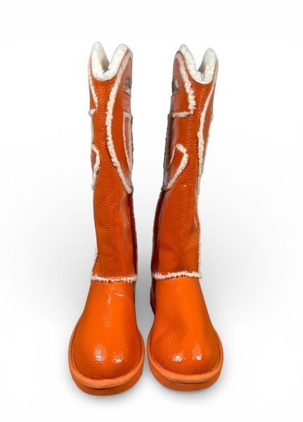 Женские сапоги UGG X TELFAR (s/n 1155871), Размер 40 (usa 7) 25 см, Оранжевый НФ-00000362 фото